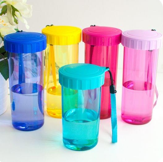 四種被子喝水很危險，你知道嗎？塑料杯篇